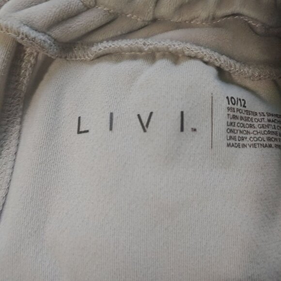 Livi Active Wide Leg Pants in Light Gray - Picture 4 of 8